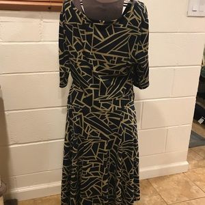 LulaRoe Nicole